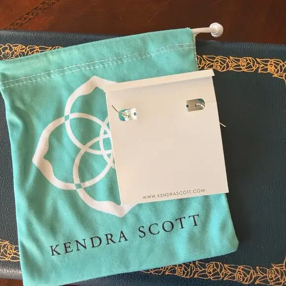 Kendra Scott Emmy Drop Earrings in opalite w Iridescent Drusy gold tone - Picture 3 of 4